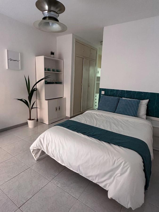 Wonderful Apt With Terrace - 15M Walk Giralda Sewilla Zewnętrze zdjęcie
